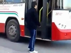 Teenage Boy Plays Prank, Stops Bus To Tie Shoelaces